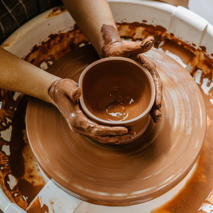 BEGINNER WHEEL THROWING CLASS: 6 WEEKS - Atelier Forma