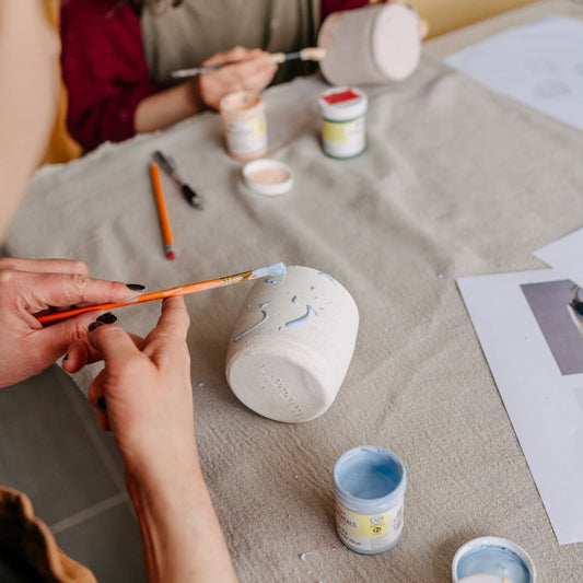 PAINTING ON CERAMICS - Atelier Forma